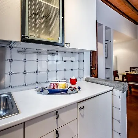 Yid Vellutini Florence